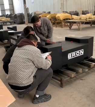 La visita a un cliente di proprietà statale rafforza gli standard di prova del contrappeso