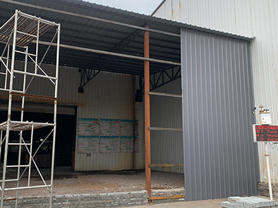 Un nuovo capitolo nell'espansione della capacità: Zunhua Shengjian Fanrong Machinery lancia un nuovo stabilimento, potenziando le capacità di produzione del ferro per contrappesi