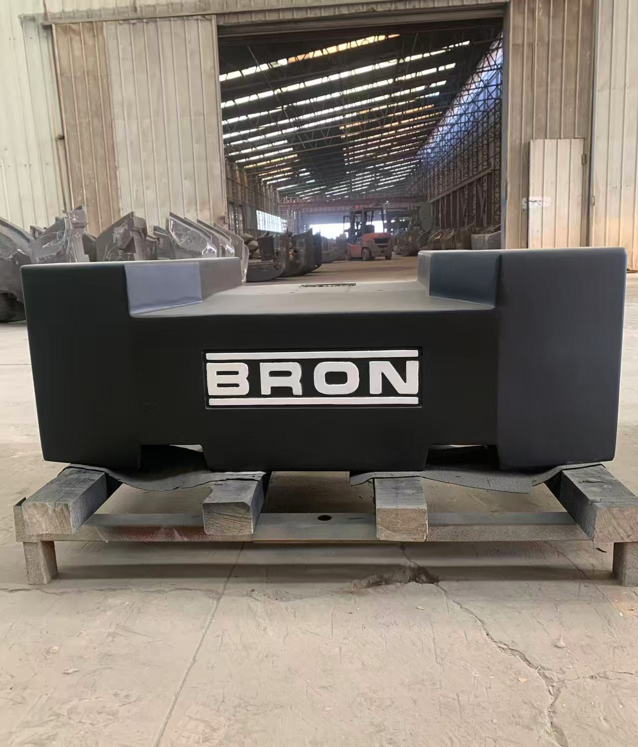 Contrappeso per sollevamento braccio articolato